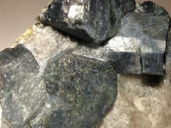 锂矿狂欢,车企买单